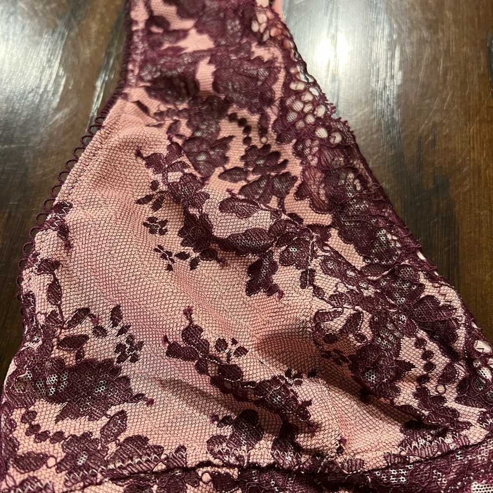 Victoria Secret Dream Angles Purple Pink Mesh Lace Bra Size Small - Picture 2 of 8